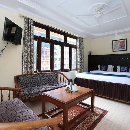 דרמסאלה Oyo 9942 Hotel Ravine מראה חיצוני תמונה