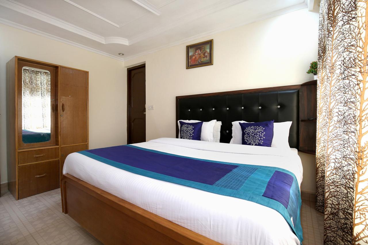 דרמסאלה Oyo 9942 Hotel Ravine מראה חיצוני תמונה