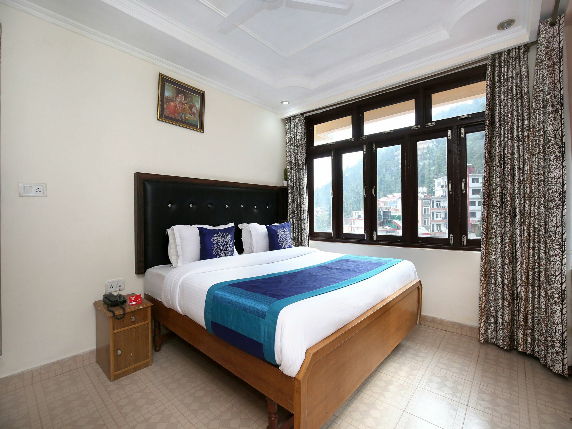 דרמסאלה Oyo 9942 Hotel Ravine מראה חיצוני תמונה